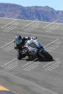 media/Oct-01-2023-SoCal Trackdays (Sun) [[4c570cc352]]/Bowl (1020am)/